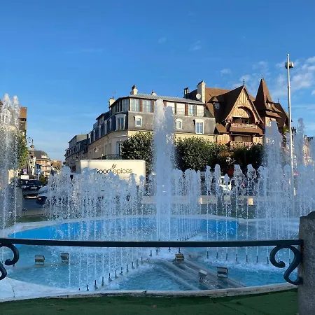 Vue Exceptionnelle Avec Parking Au Port De Daire *