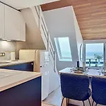 Appartamento Vue Exceptionnelle Avec Parking Au Port De Deauville
