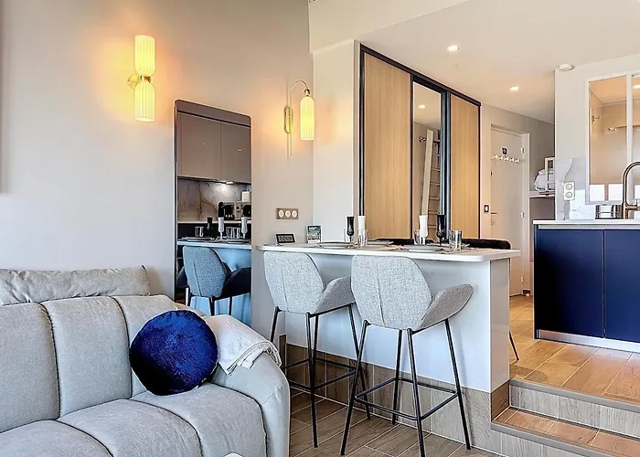 Apartment Vue Exceptionnelle Avec Parking Au Port De